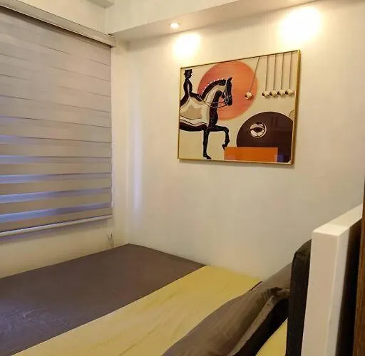 Apartment Skyia's Pod A Premier At Shore 2 Residences *