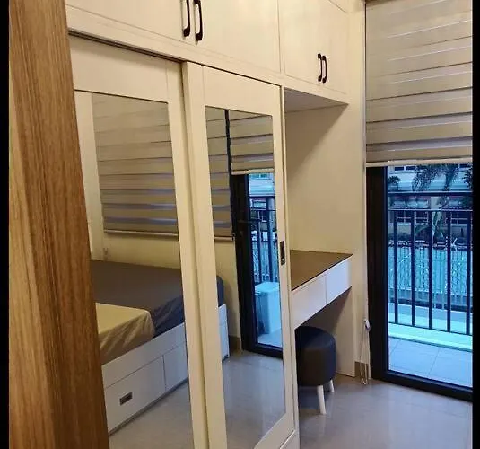 Skyia's Pod A Premier At Shore 2 Residences * Manila