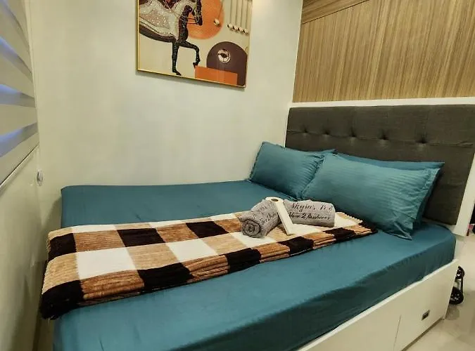 Skyia's Pod A Premier At Shore 2 Residences Apartment Manila
